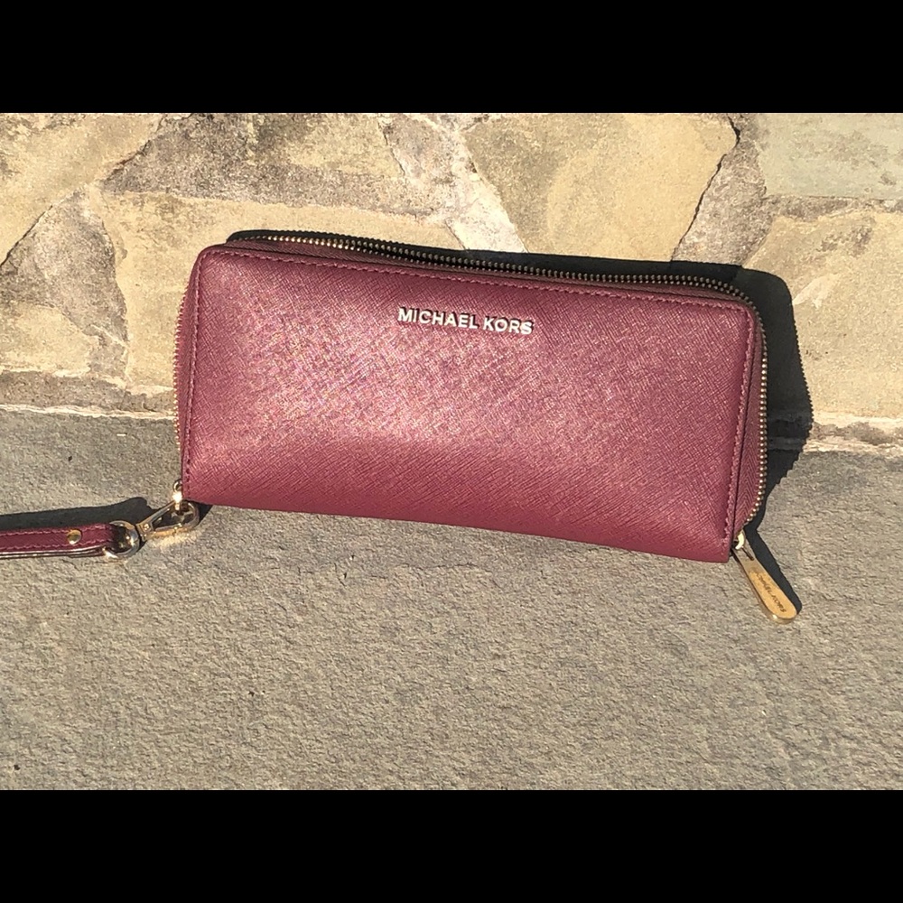 Michael Kors Large Wallet with strap